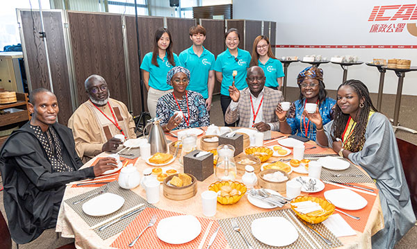 Exchange with officials from Senegal's anti-corruption agency