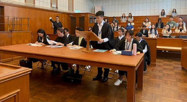 律政司模擬法庭活動